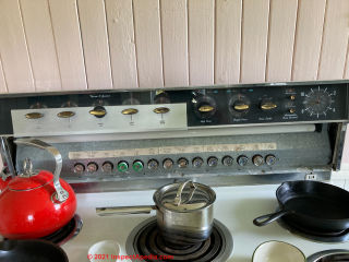 Canadian Moffat stove oven repair (C) InspectApedia.com   Dyhana