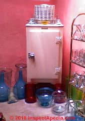 Antique GE refrigerator in San Miguel de Allende (C) Daniel Friedman at InspectApedia.com