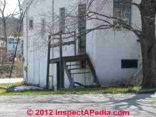 Wood stair tread collapse (C) Daniel Friedman at Inspectapedia.com