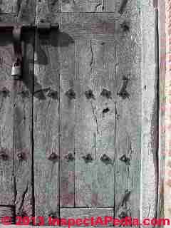 Antique door, exterior, el Charco, San Miguel de Allende, Mexico © Daniel Friedman