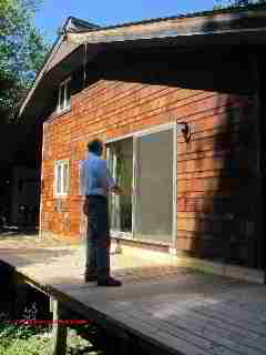 Wood shingle house, (C) Daniel Friedman, Paul Galow