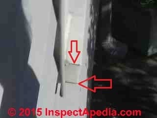 Leaks in aluminum-wrapped window trim (C) InspectAPedia KG 