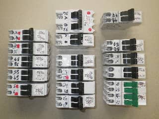 Canadian Fedeal Pioneer circuit breakers tested in 2018 - at InspectApedia.com Jess Aronstein
