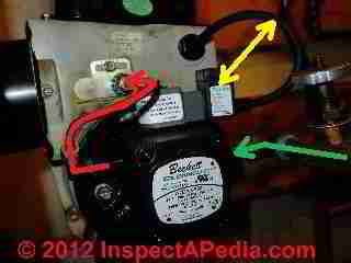 Single line heating oil hook up © D Friedman at InspectApedia.com 