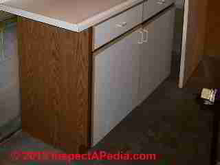 Cabinet door loose © D Friedman at InspectApedia.com 