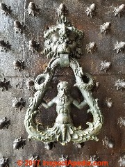 Antique palacio door, Genoa Italy (C) Daniel Friedman