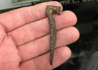 Old hook top fenccing nail from North Carolina (C) InspectApedia.com Barry