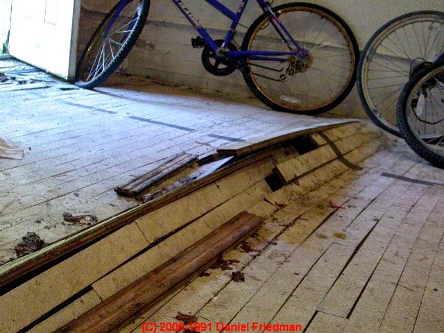 how to fix buckled laminate flooring