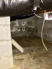 Wet crawl space may hyave moldy insulation (C) InspectApedia.com Jose