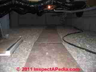 Crawl space gravel © D Friedman at InspectApedia.com 