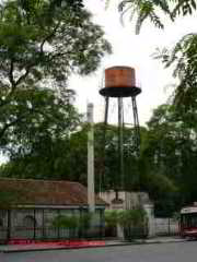 Buenos Aires water storage tower (C) Daniel Friedman