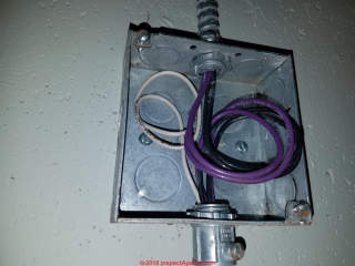 Electrical box for pump wiring (C) InspectApedia.com Mike