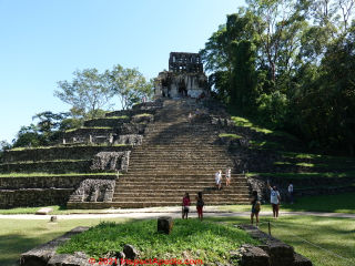 Palenque pyramid stairs have tall risers - Chiapas Mexico (C) Daniel Friedman at InspectApedia.com