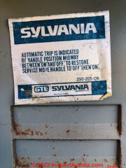 GTE Sylvania Zinsco Electrical Panel Hazards (C) INspectApedia.com Beyer