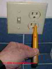 Electrical voltage detector pen (C) Daniel Friedman