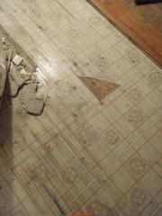 1970s asbestos suspect floor tiles in a 1929 Kitchen (C) Win