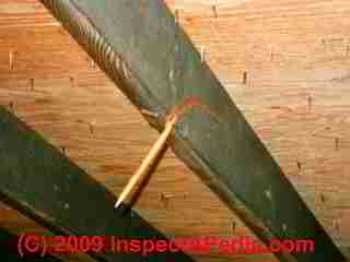 Broken rafter © Daniel Friedman at InspectApedia.com