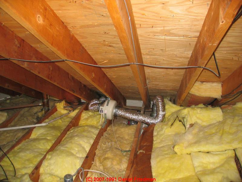 photo of yellow fiberglass building insulation