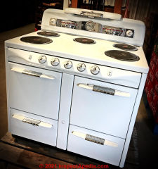 5 Burner Moffat electric stove (C) InspectApediua.com PJD