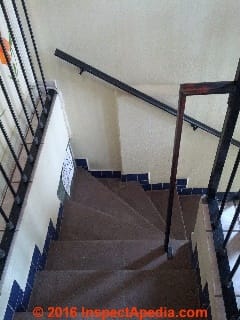 Winder Stairs with Dangerous Railing (C) Daniel Friedman San Miguel de Allende 2012