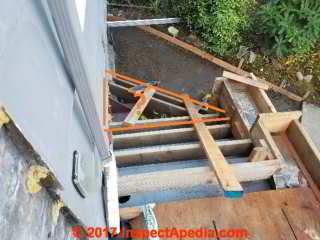 Pie landing on winder stairs that are too narrow 30" (C) IAP JCF
