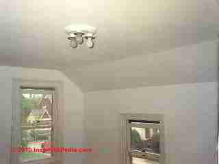 Incandescent bulb ceiling light © D Friedman at InspectApedia.com 