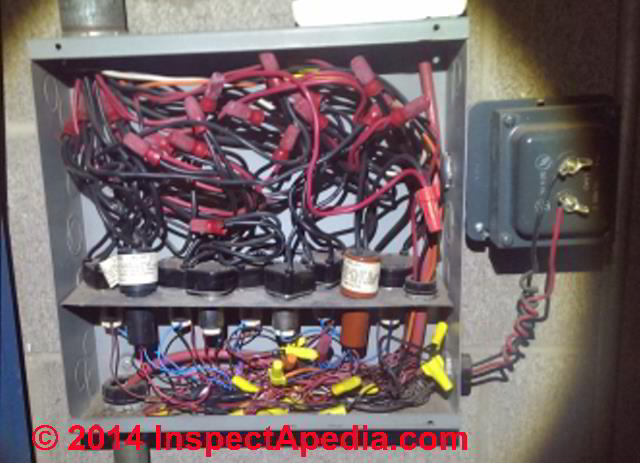 Low Voltage Light Switch Wiring Diagram from inspectapedia.com