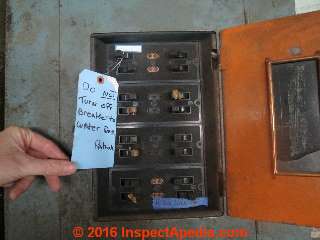 Old House Wiring Inspection & Repair: Electrical Grounding ... old house fuse box 1970 