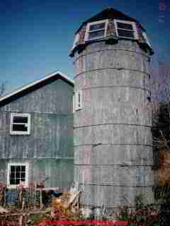 Sloped windows on barn silo (C) Daniel Friedman