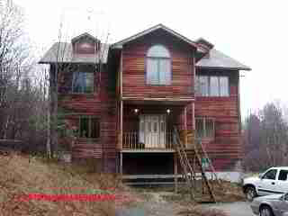 Wood siding, weathered (C) Daniel Friedman