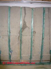 Leak at concrete wall crack (C) Daniel Friedman