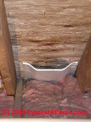 Roof insulation baffles