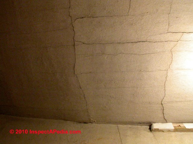 Loose Plaster Ceiling Wall Hazards Falling Plaster Injury