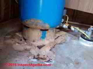 Yellow mold on water pressure tank (C) InspectAPedia.com RC