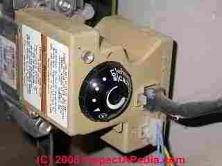 AO Smith water heater gas regulator (C) Daniel Friedman