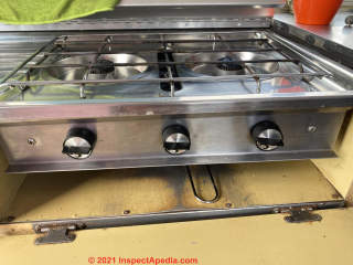 1978 Ci Motorhome with a Flavel hob/grill built in. (C) InspectApedia.com Jem
