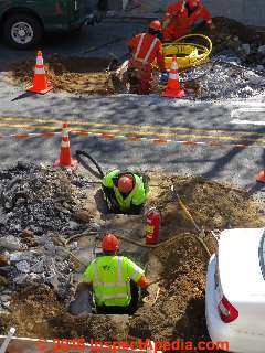 Gas piping repairs in Brooklyn NY on Washington Ave in 2015 (C) Daniel Friedman