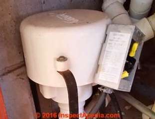 Exposed electrical splice at hot tub wiring (C) Daniel Friedman