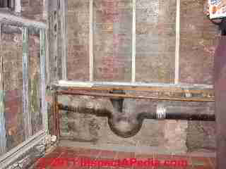 Plumbing cleanout © D Friedman at InspectApedia.com 