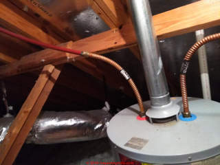 Flexible water heater piping errors (C) InspectApedia.com Wade Vanastros