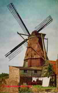 Thatch roofed windmill, Holland