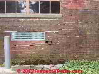 Brick wall with cavity design © Daniel Friedman at InspectApedia.com