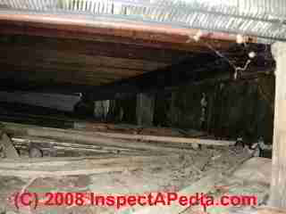 An iffy crawl space © Daniel Friedman at InspectApedia.com