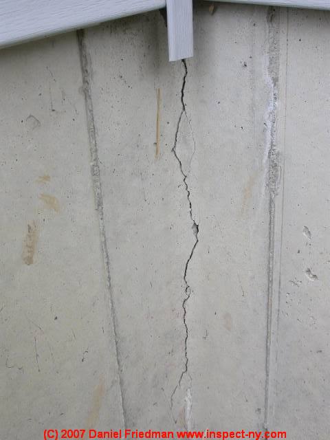 New House Cracks In Garage Floor