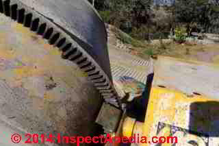 Concrete placement by motor driven cement mixer, Guanajuato, Mexico © Daniel Friedman