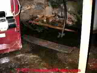 Bad sump pump instlallation (C) D Friedmamn