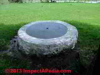 Well cover on a dug well in Tlaxcala, Mexico (C) 2013 Daniel Friedman